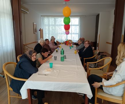 PROSLAVA ROĐENDANA KORISNIKA ROĐENIH U TRAVNJU